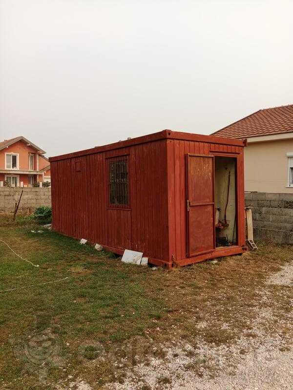 Garaža 15m2 - Nikšić - Kličevo