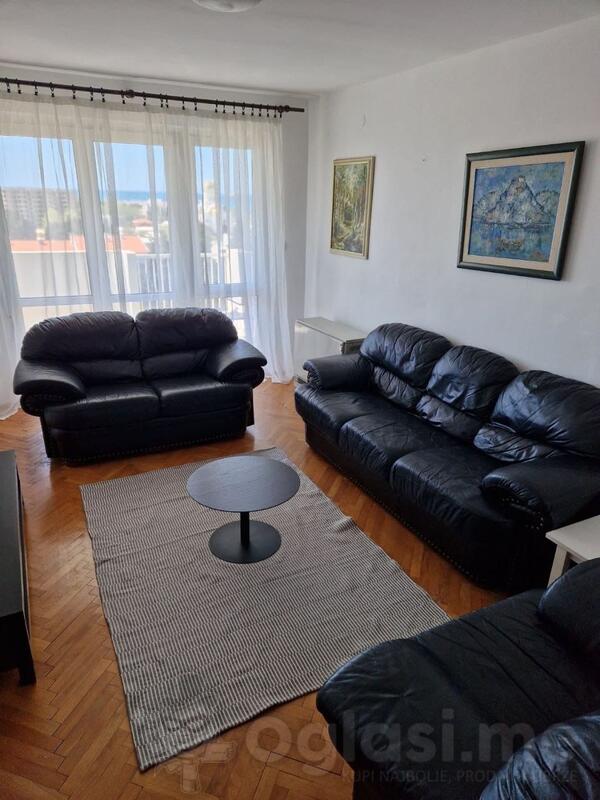 Jednosoban stan 56m2 - Bar - Centar grada