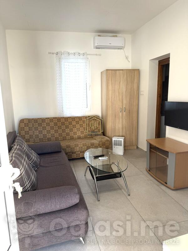 Garsonjera 25m2 - Podgorica - Dalmatinska