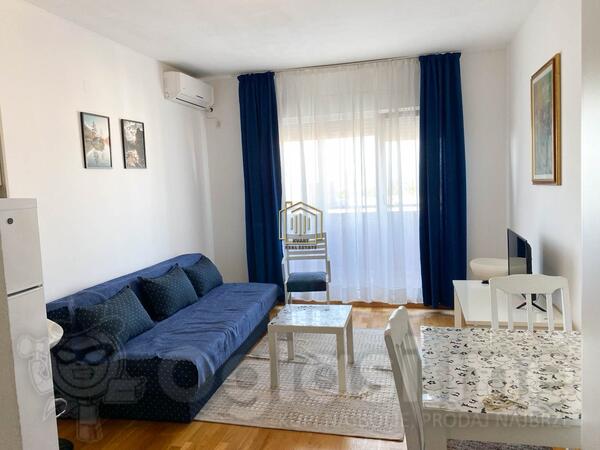 Garsonjera 30m2 - Podgorica - Tuški put