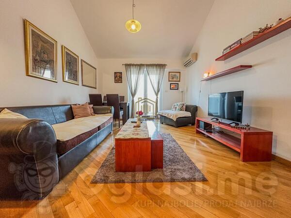 Jednosoban stan 52m2 - Podgorica - Preko Morače