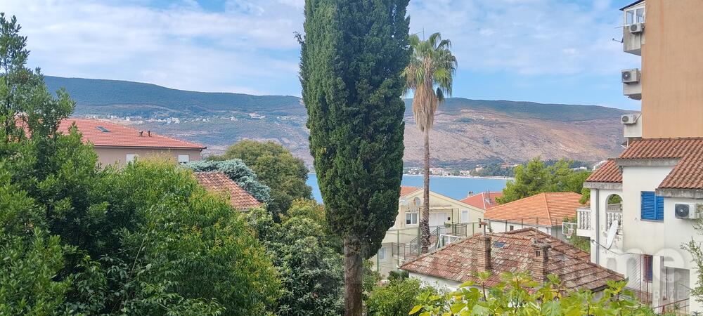 Jednosoban stan 32m2 - Herceg Novi - Centar grada