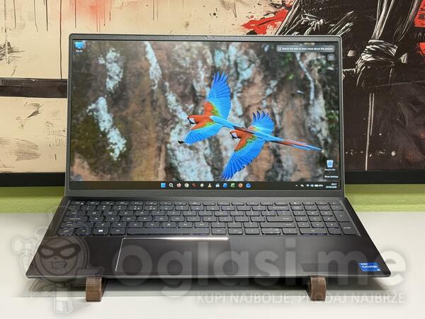 Dell Dell Vostro 15 5510 - 15.6" Intel i5 16GB GB