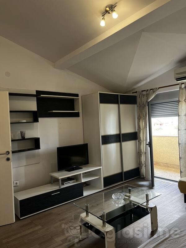 Garsonjera 28m2 - Podgorica - Avnoja 9 Zabjelo