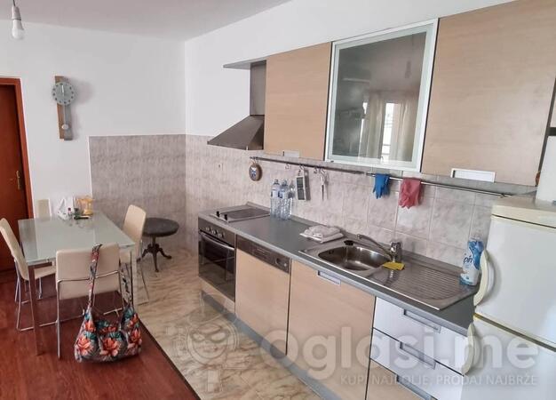 Jednosoban stan 52m2 - Budva - Podmaine
