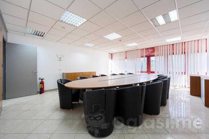 Kancelarija 414m2 - Podgorica - Preko Morače