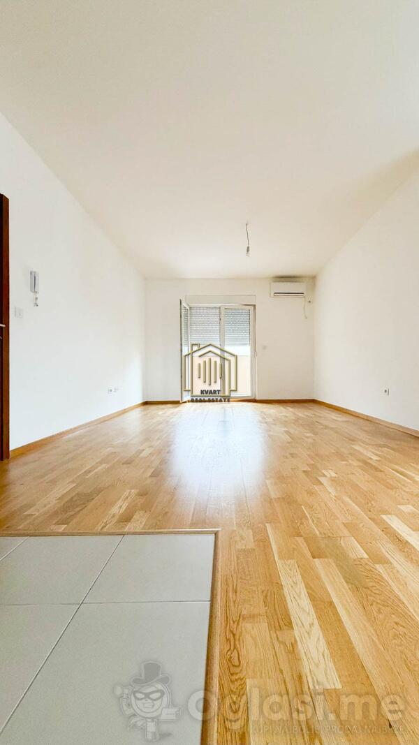 Dvosoban stan 73m2 - Podgorica - Tuški put