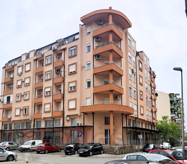 Dvosoban stan 84m2 - Podgorica - Krivi Most Delta City