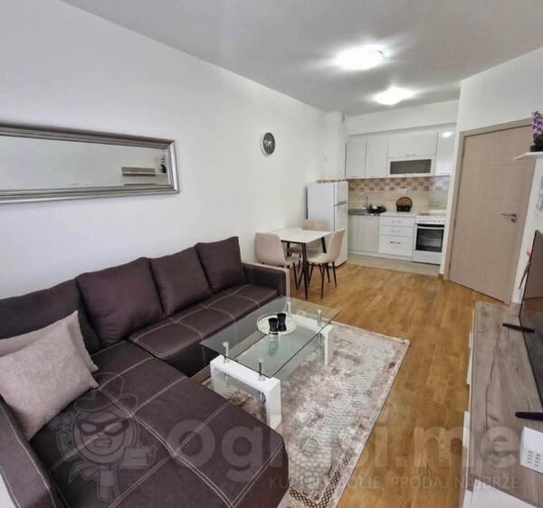 Jednosoban stan 37m2 - Podgorica - Stari Aerodrom