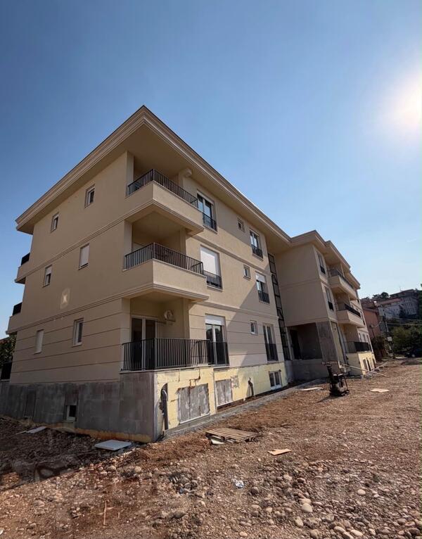 Garsonjera 35m2 - Podgorica - Zabjelo