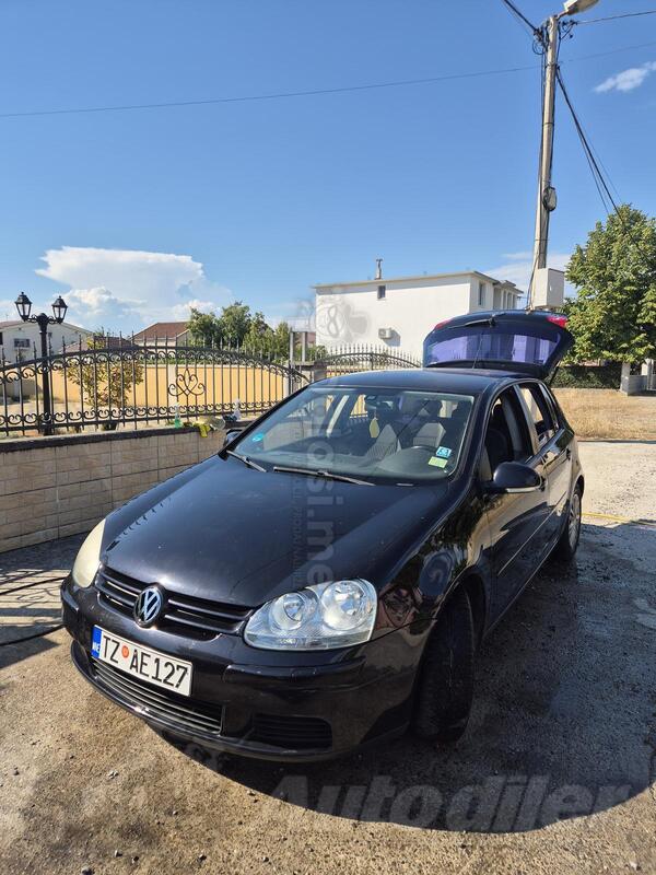 Volkswagen - Golf 5 - 1.9 TDI