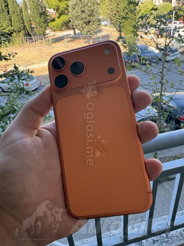 Apple - Pro max