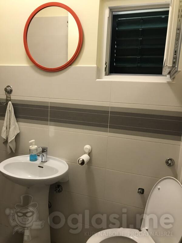 Trosoban stan 86m2 - Herceg Novi - Zelenika