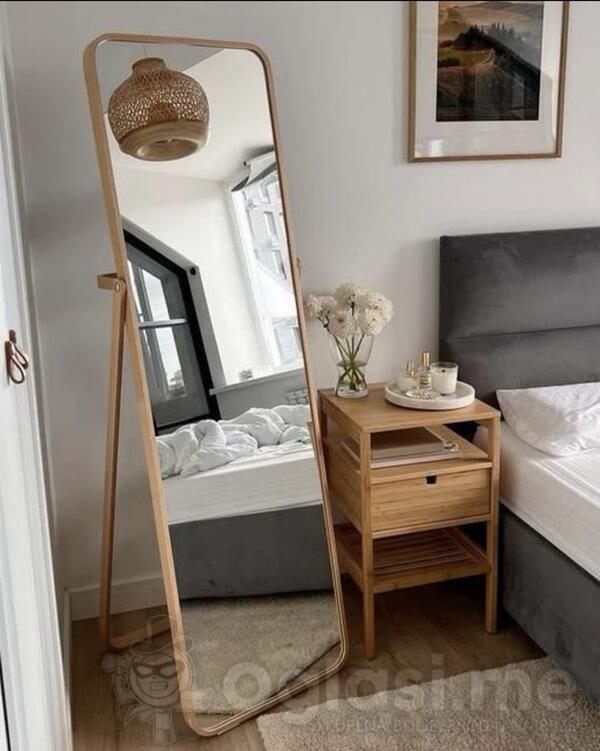 OGLEDALO IKORNNES IKEA