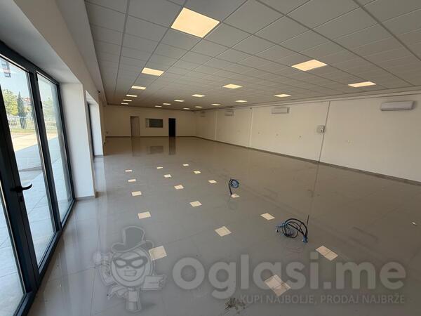 Proizvodni prostor 250m2 - Podgorica - Konik