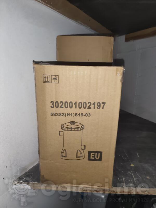 Oprema za bazen: filter pumpa, filter kuglice i usisivač Bestway