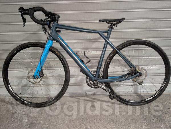 Shimano - GT Grade Alloy Sora 2017
