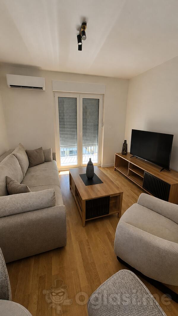 Jednosoban stan 42m2 - Podgorica - Stari Aerodrom