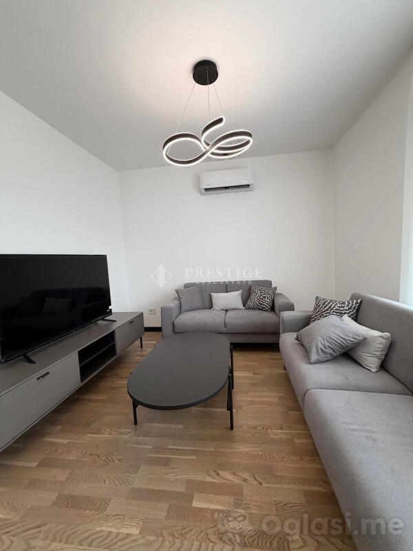 Dvosoban stan 57m2 - Podgorica - Pod Goricom
