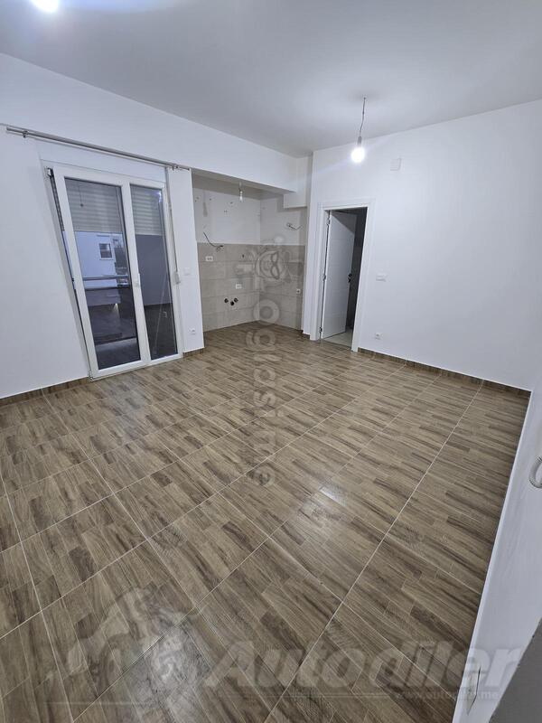 Garsonjera 37m2 - Podgorica - Zabjelo