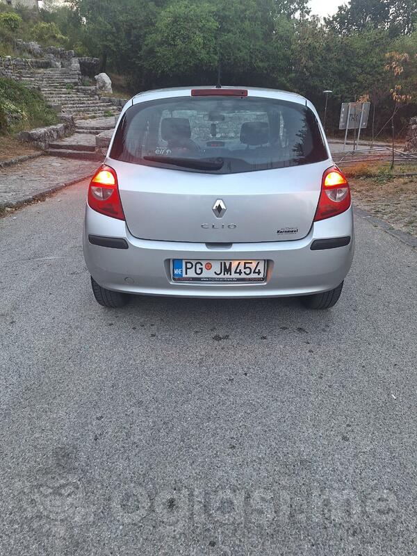 Renault - Clio - 1.5 dci