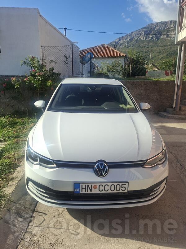 Volkswagen - Golf 8 - 1,0 T