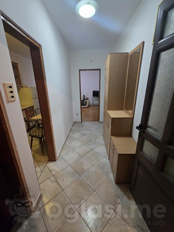 Jednosoban stan 50m2 - Podgorica - Stari Aerodrom