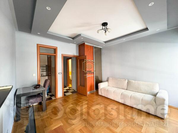 Garsonjera 30m2 - Podgorica - Iza Delte (1. Maj)