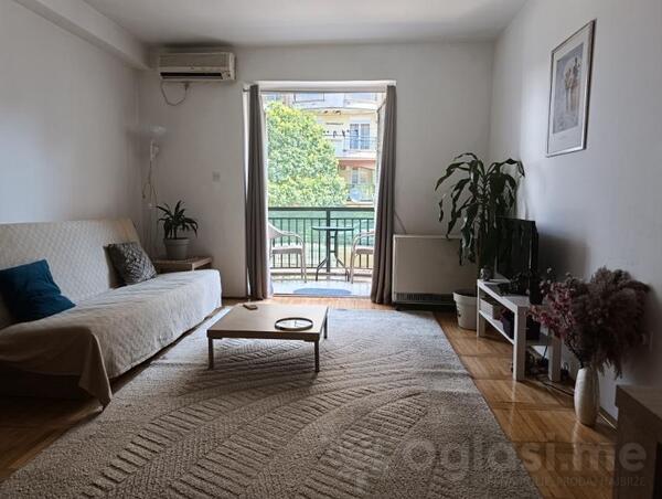 Jednosoban stan 40m2 - Podgorica - Podgorica (uži dio)