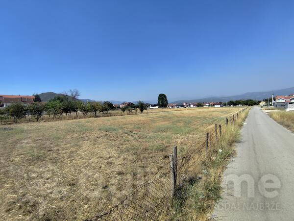 Građevinsko zemljište 4000m2 - Nikšić - > Okolina grada