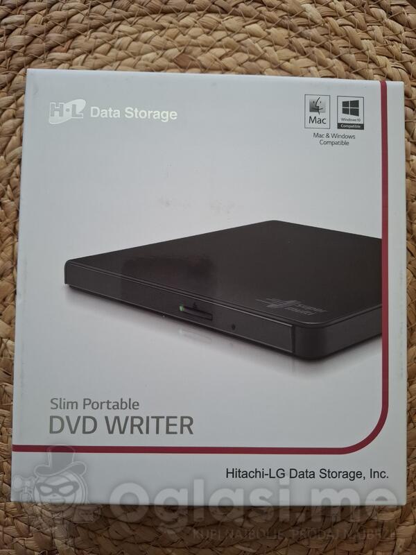 CD / DVD plejeri