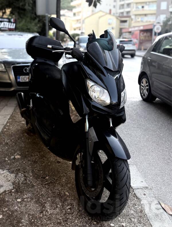 Yamaha - Yamaha XMax