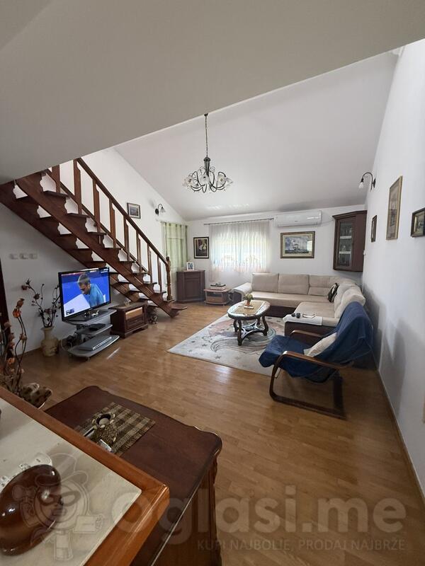 Porodična kuća 100m2 - Podgorica - Zeta